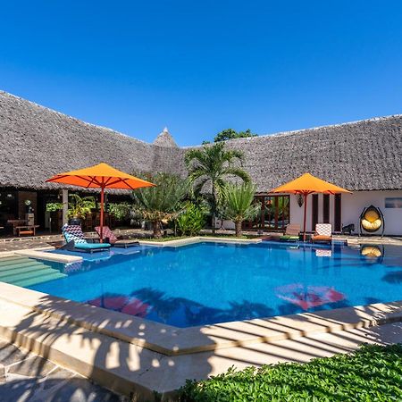 Villa Raymond, Diani, Kenya Diani Beach Bagian luar foto