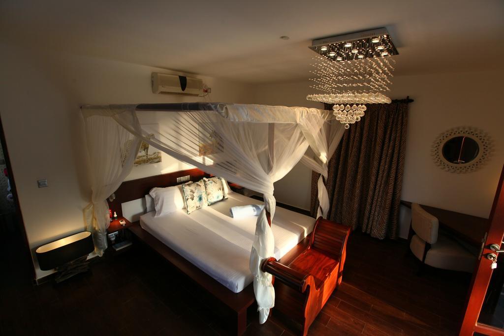 Villa Raymond, Diani, Kenya Diani Beach Bagian luar foto