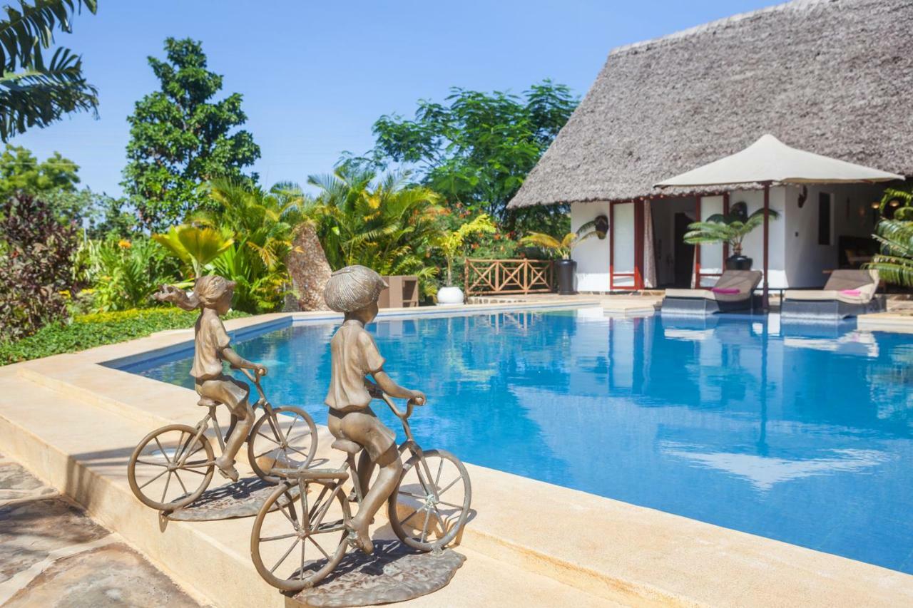 Villa Raymond, Diani, Kenya Diani Beach Bagian luar foto